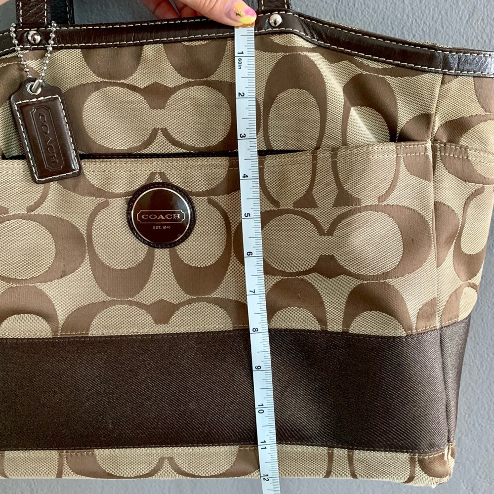 Coach XL Tote Bag - Picture 10 of 11